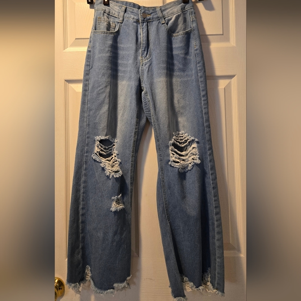 🖤 Unbranded Blue Flare Wide Leg Jeans with Distressed Details